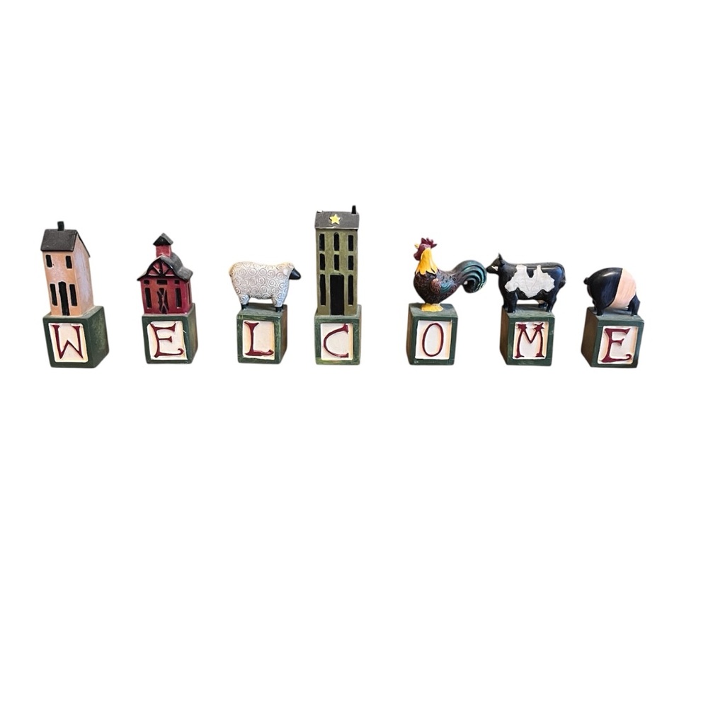Welcome Block Letter Decor with Farm Animals